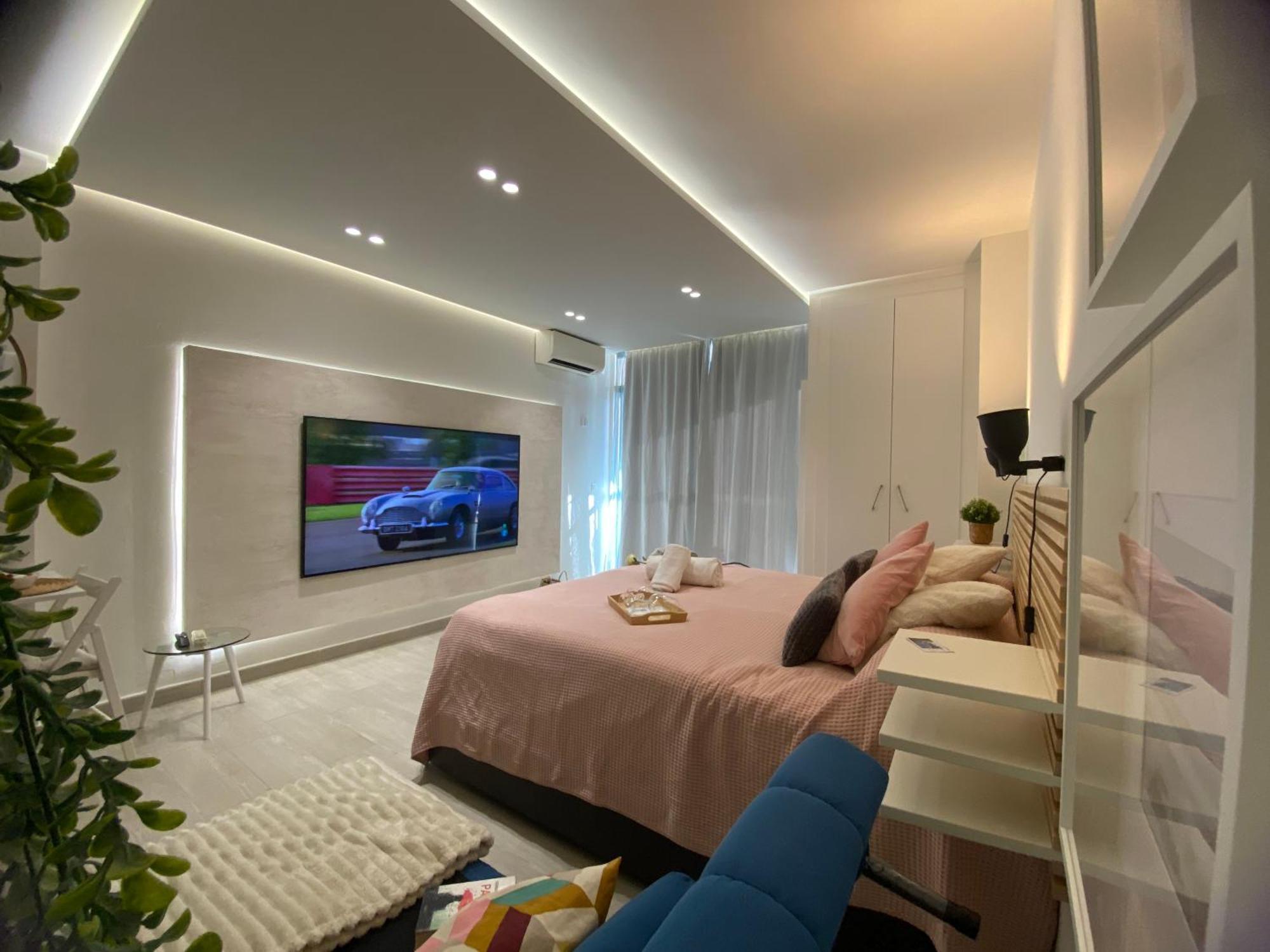 Studio With Views Next To Puerto Marina The Green Door Benalmádena Exterior photo